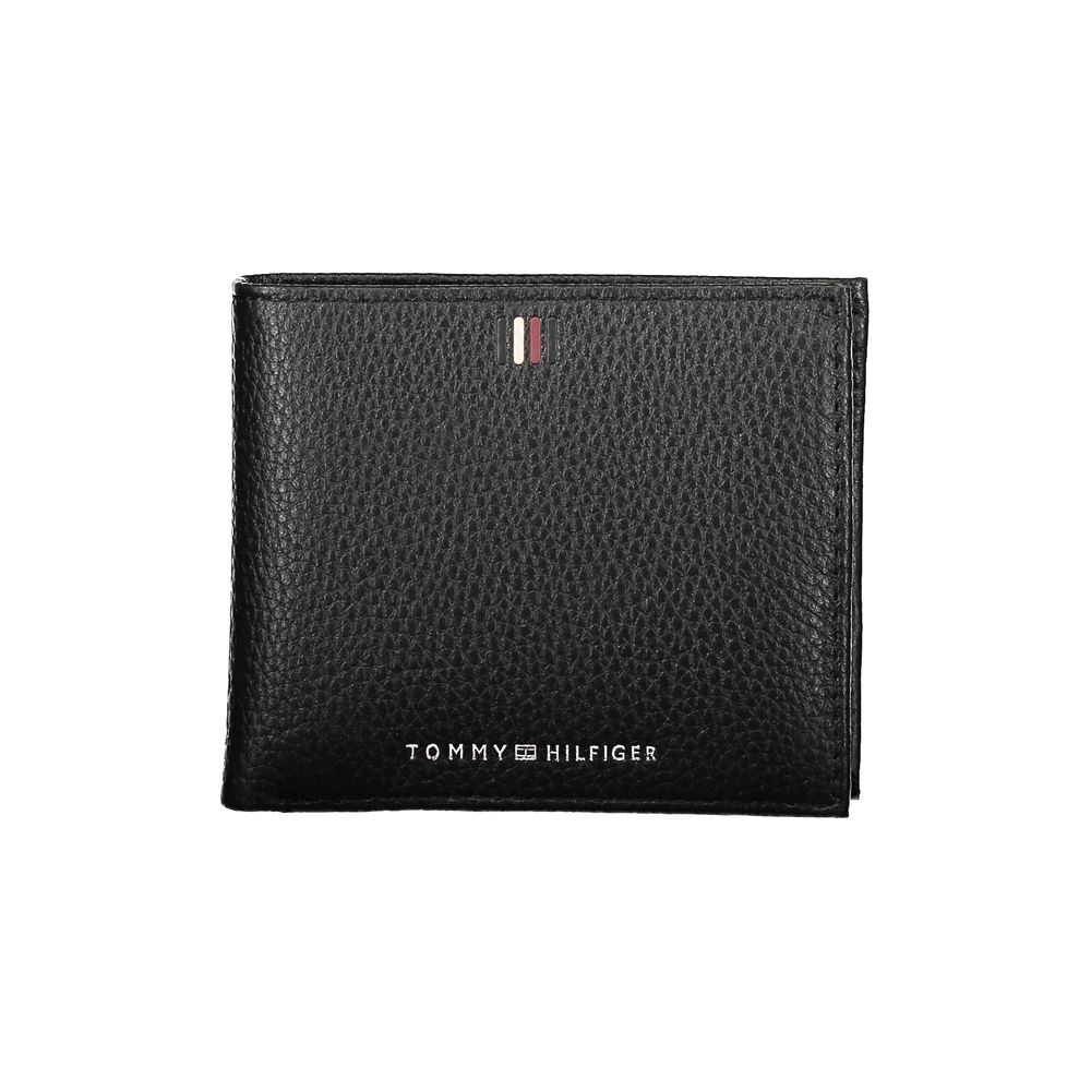 Elegant Leather Bifold Wallet with Coin Pocket