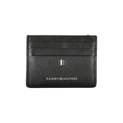 Sleek Black Leather Card Holder with Contrast Detail