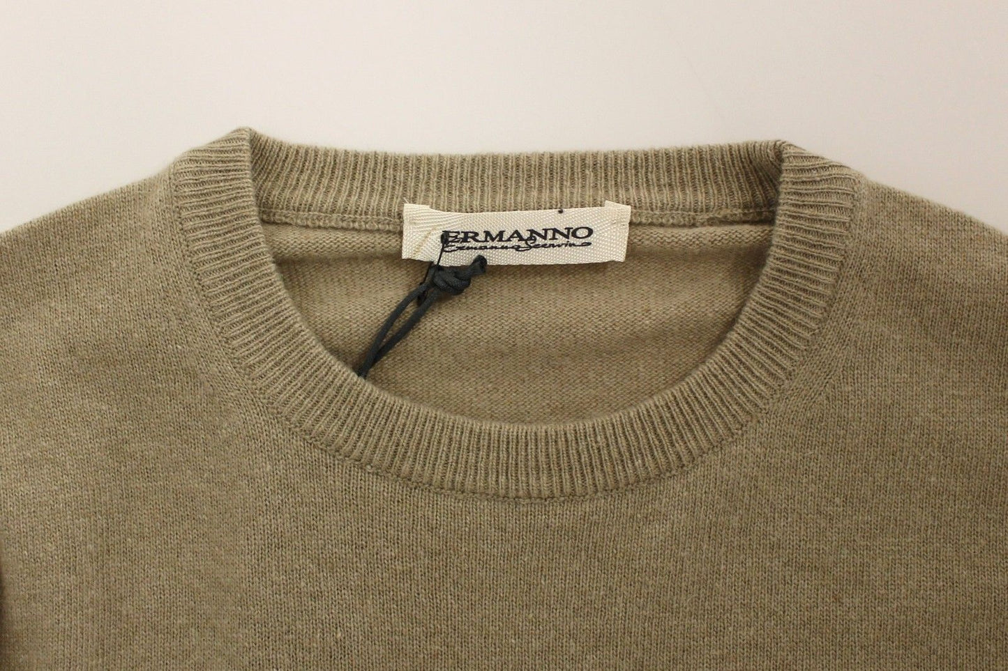 Chic Beige Crewneck Wool Blend Pullover