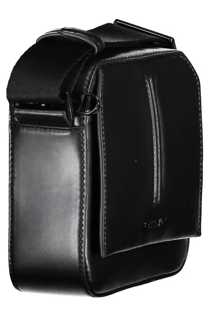 Classic Black Shoulder Bag with Contrasting Details