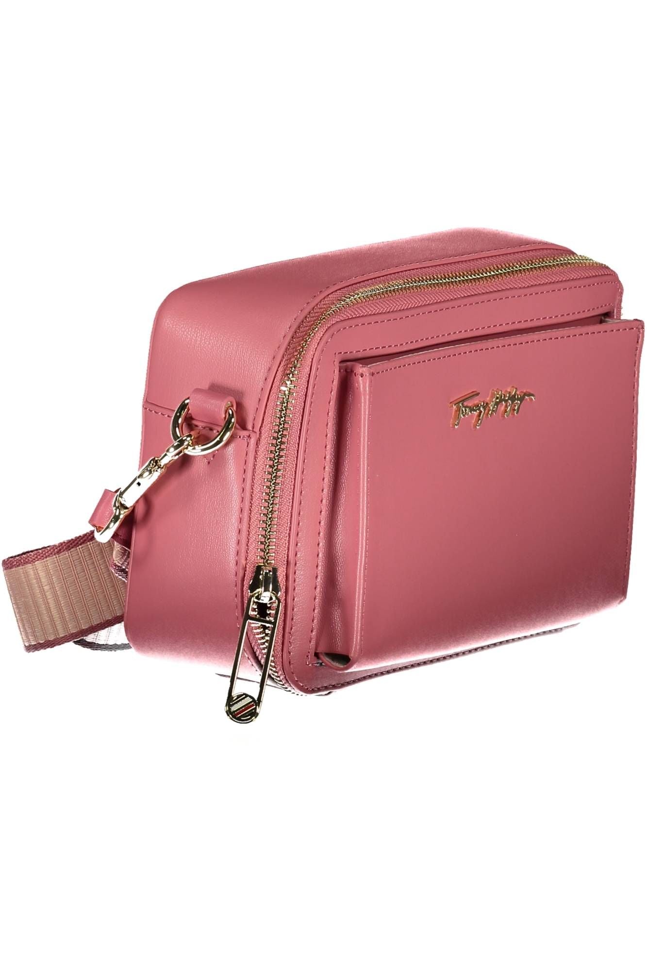 Chic Pink Shoulder Bag with Contrasting Accents