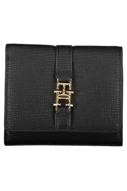 Chic Black Zip Wallet with Contrasting Details