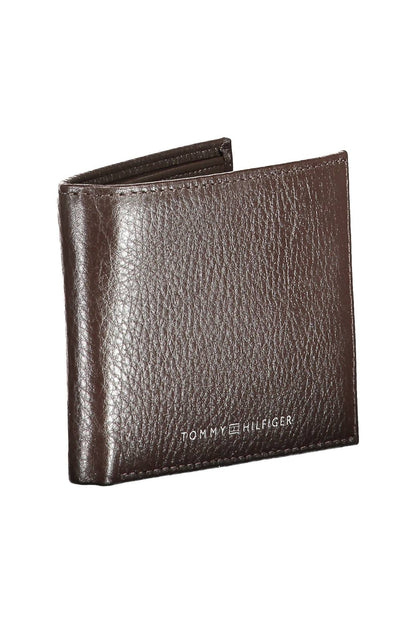 Elegant Brown Leather Bifold Wallet